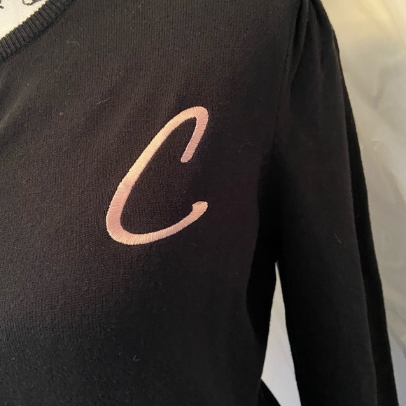 KIKIT Black Sweater with a Pink “C” on it Z - Picture 2 of 8